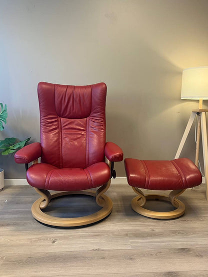 Stressless Wing (M) lenestol m/krakk i rød skinn