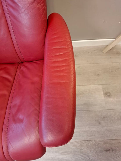 Stressless Wing (M) lenestol m/krakk i rød skinn