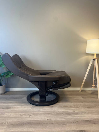 Stressless Wing Power (M) Leg&Back elektrisk lenestol Brun skinn med batteri