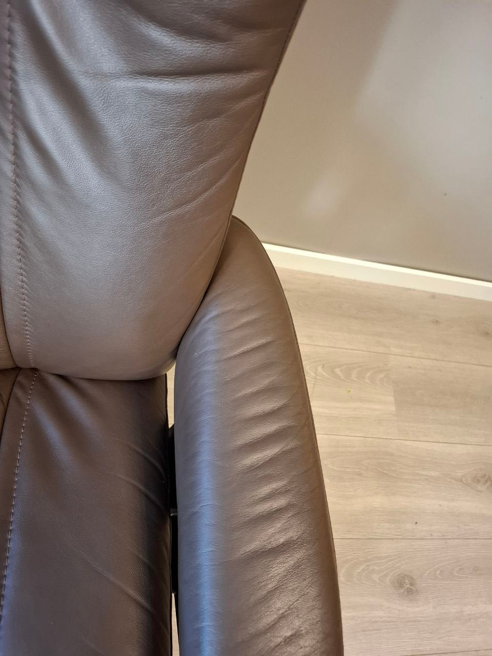 Stressless Wing Power (M) Leg&Back elektrisk lenestol Brun skinn med batteri
