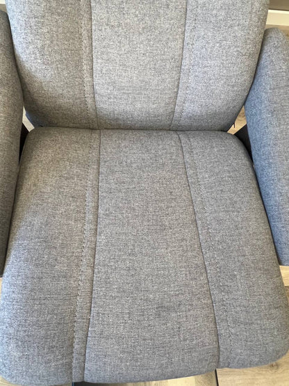 Stressless Wing Power lenestol (M) i grå tekstil