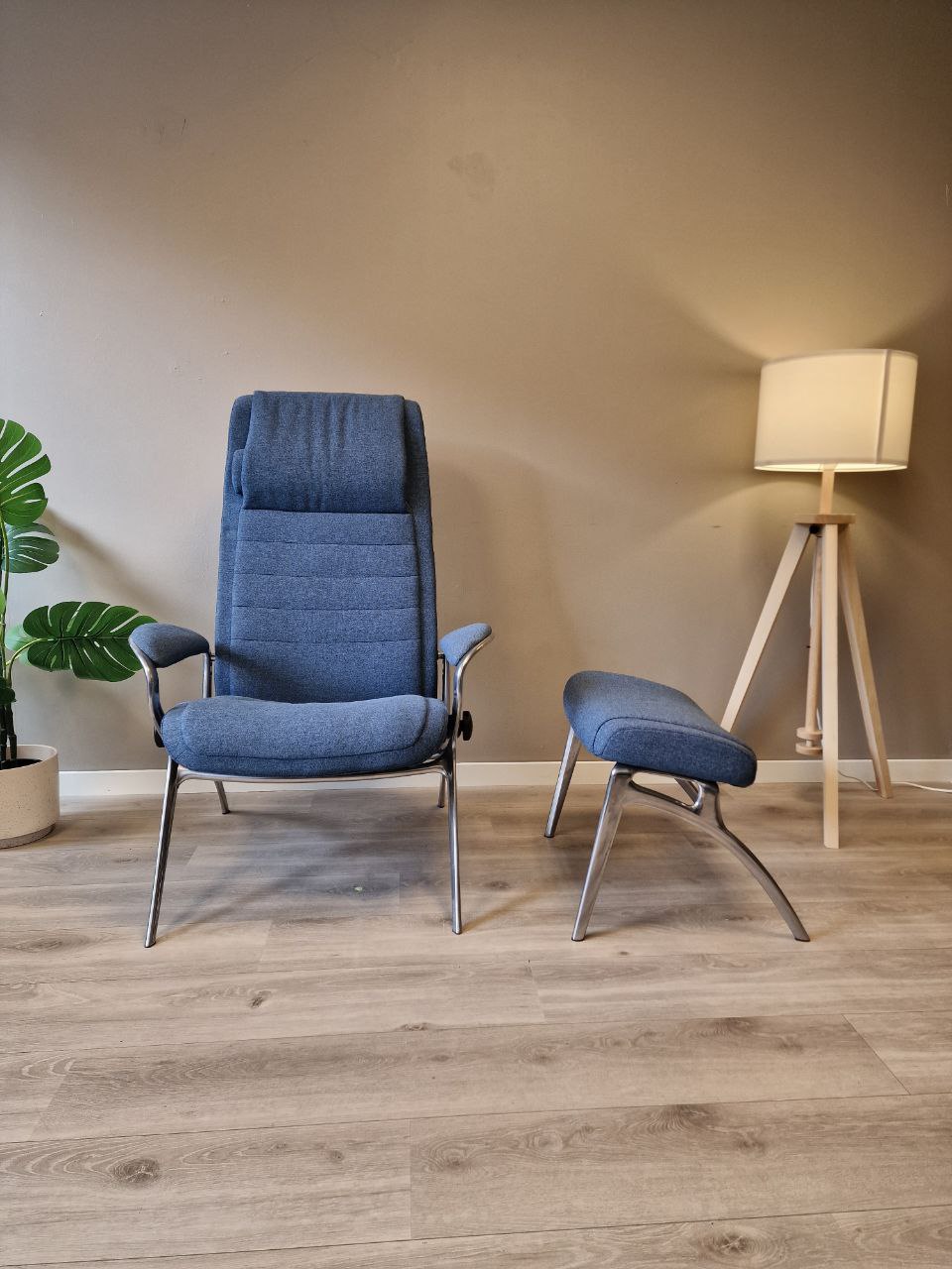 Brukt Stressless You James lenestol m/krakk i blå - skravisning